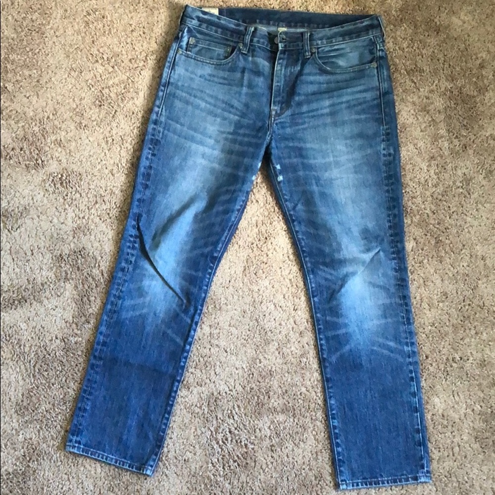J. Crew medium wash jeans 32x30 style 770 straight